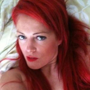 Profilbild von FeurigeLola
